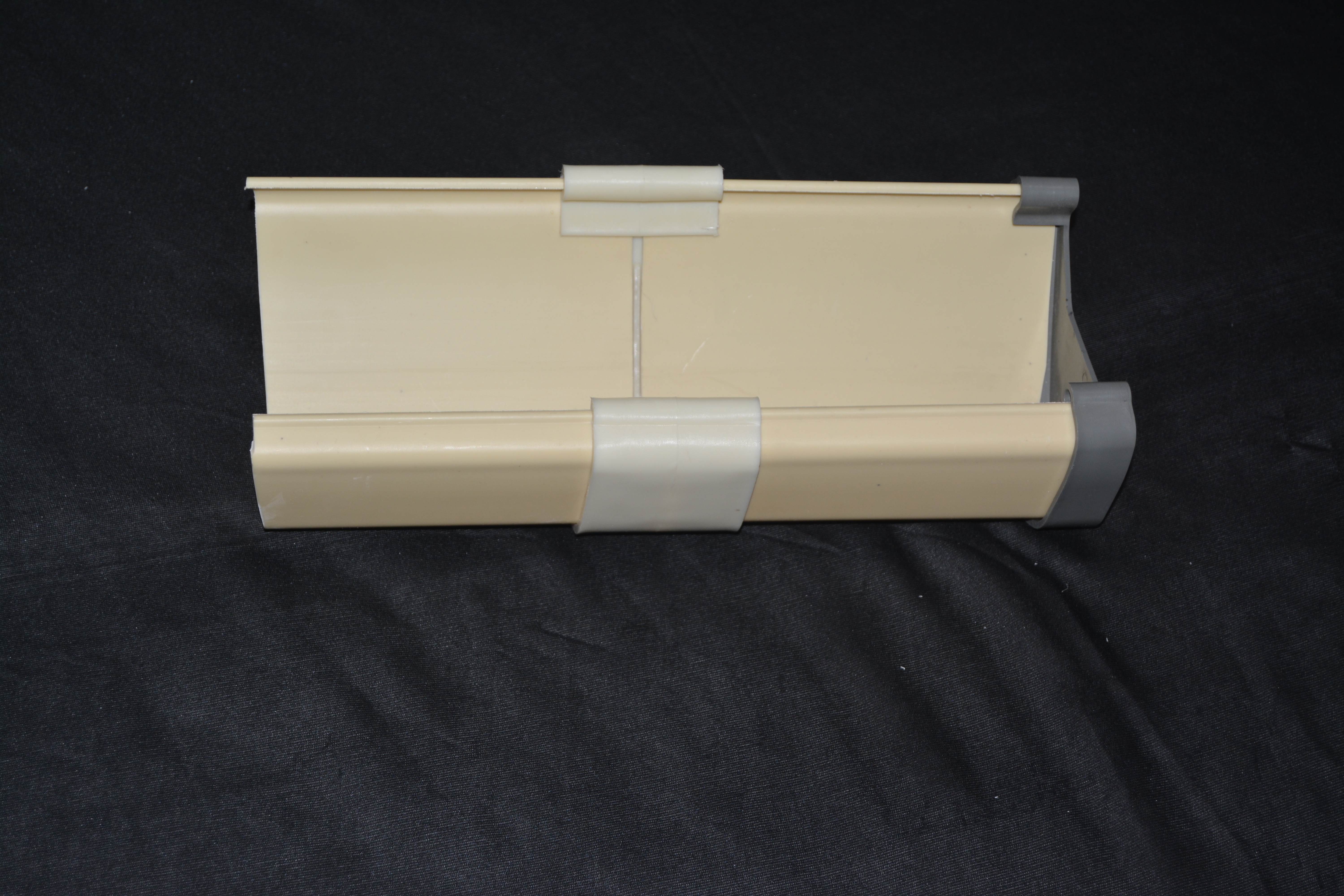 Poultry Grower Feeder - Plastic, 75mm Size, Gray Color | Advanced Design, Abrasion Resistance, Seamless Edges Finish, Durable