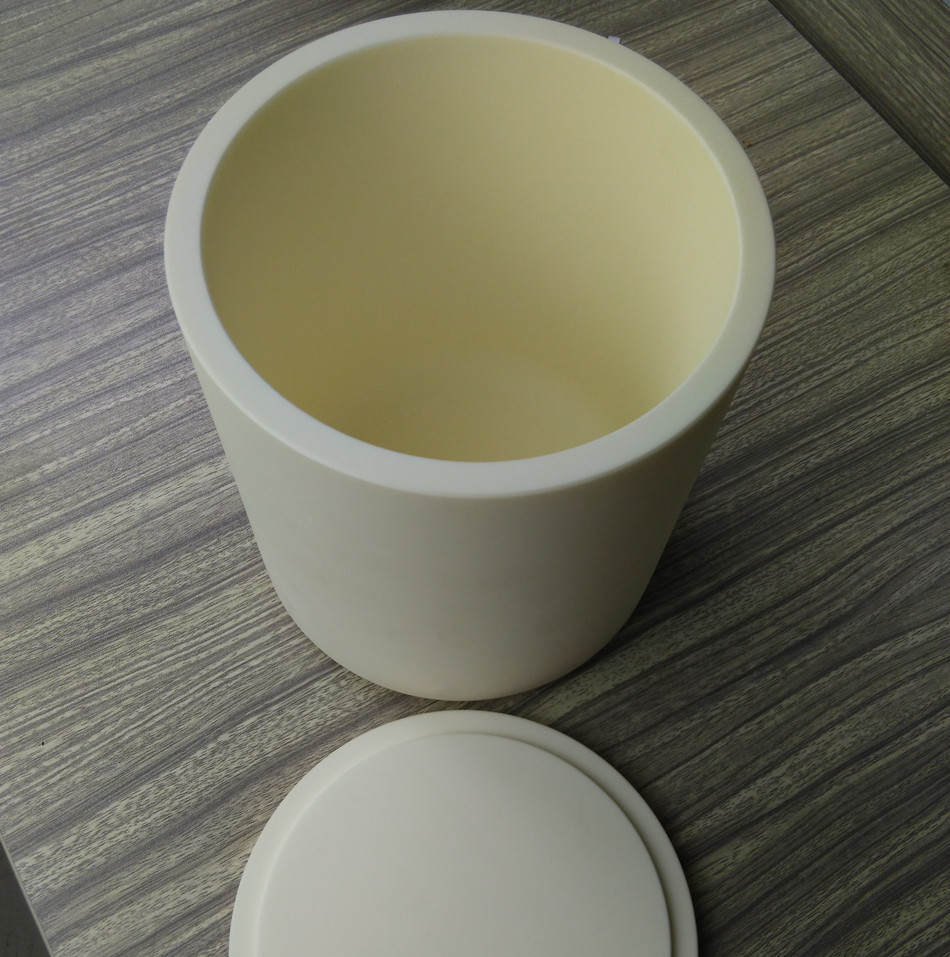 Cylindrical Alumina Crucible Ceramic Parts