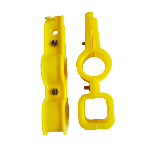 B Type Hanging Poultry Clamp - Plastic Material, Customized Size | Excellent Performance, Super Durability, Quality Assured