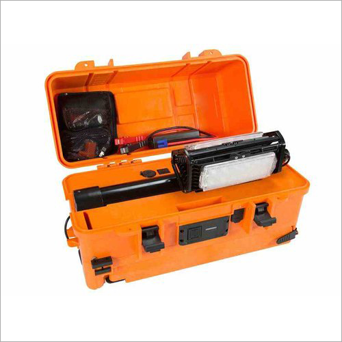 Lithium Battery Telescopic Led Work Light - Charging Time: 8 Hours