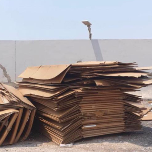 Packaging Card Board Scrap - Industrial Grade, Rigid Thickness, 100% Pure Brown Recycled Material | Customized Length Options Available