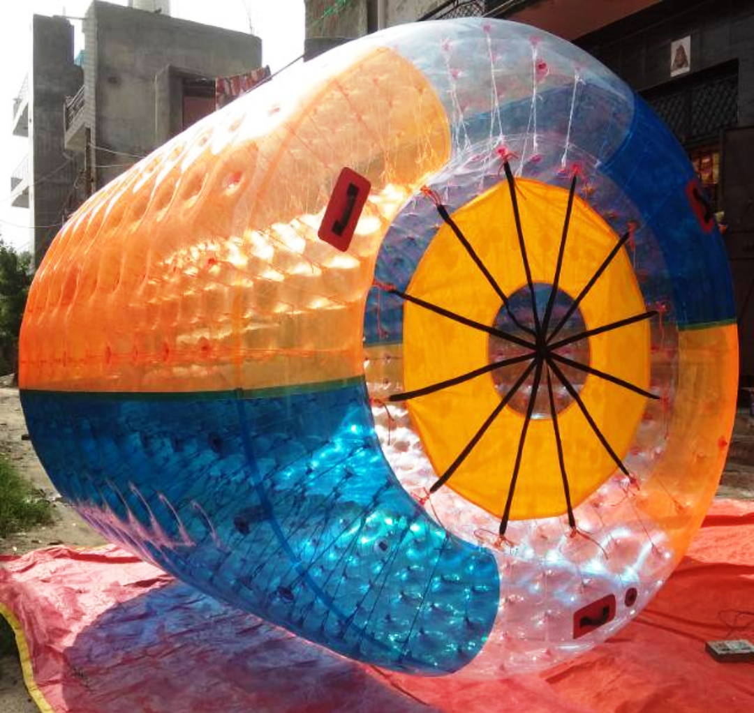 Water Zorbing Ball Diameter: 9 Foot (Ft)