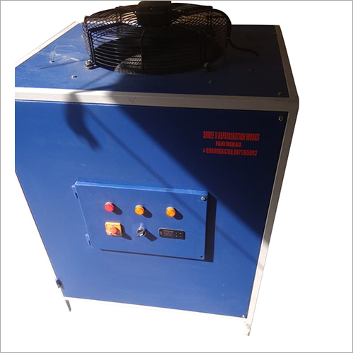 Air Cooled Ro Automatic Water Chiller Application: Industrial