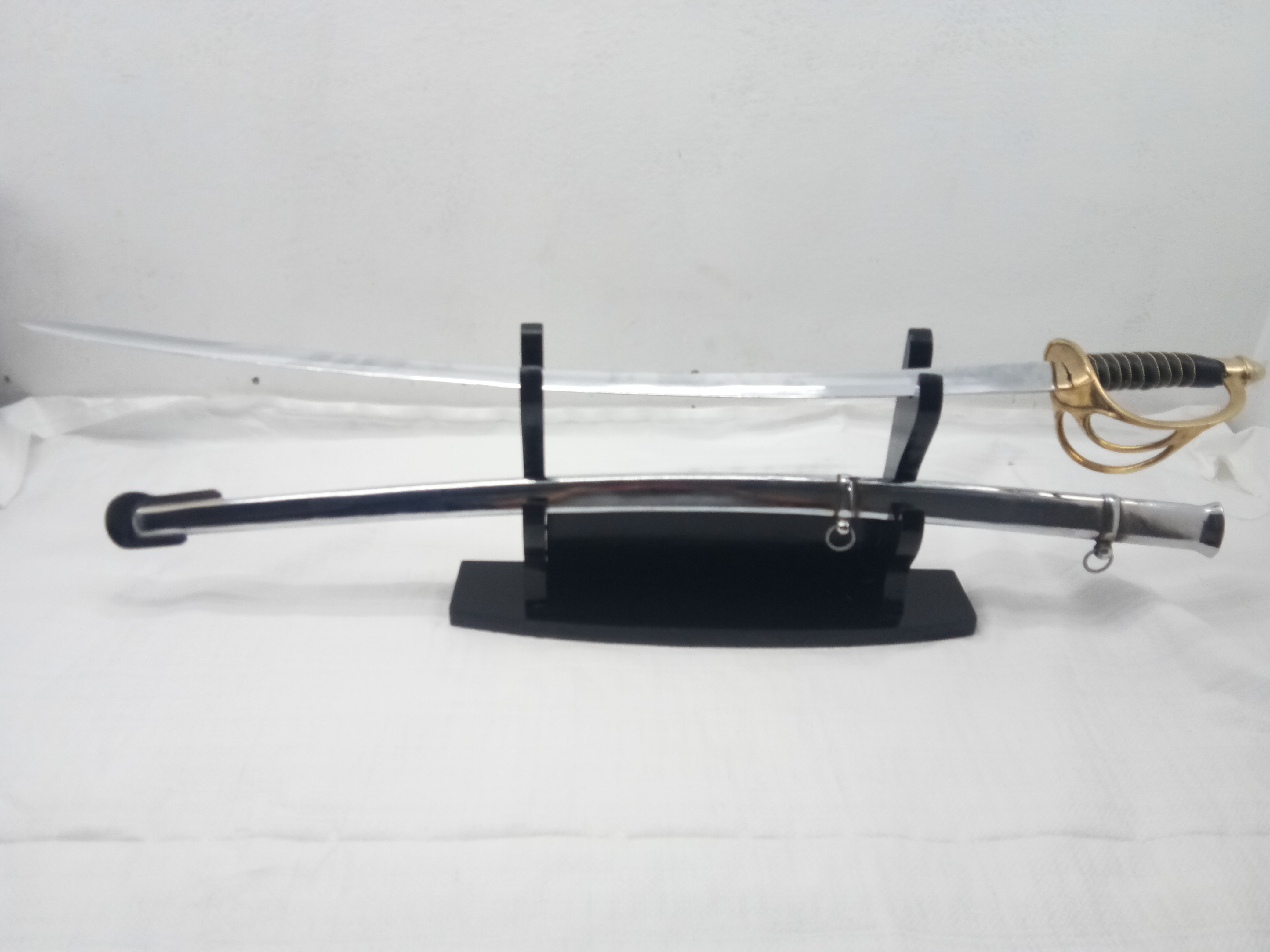 American Sword Length: 39 Inch (In)