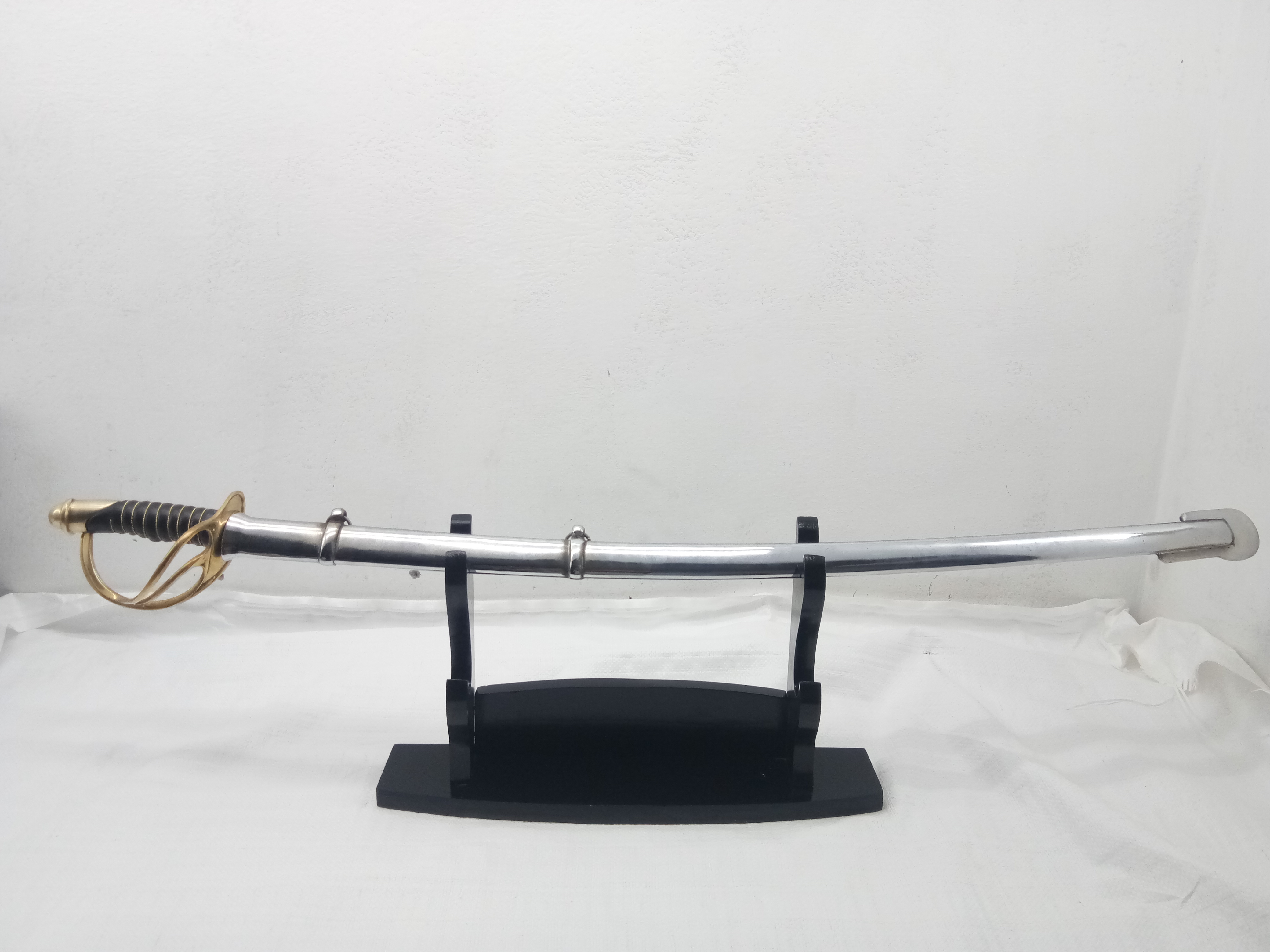 American Sword Length: 39 Inch (In)