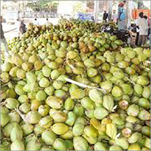 ऑर्गेनिक ग्रीन नारियल