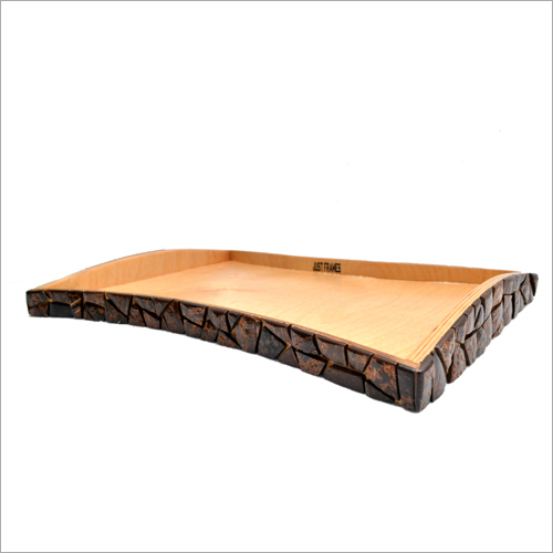 डिज़ाइनर लकड़ी की सर्विंग ट्रे
