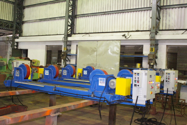 Motorised Lead Screw Welding Rotator