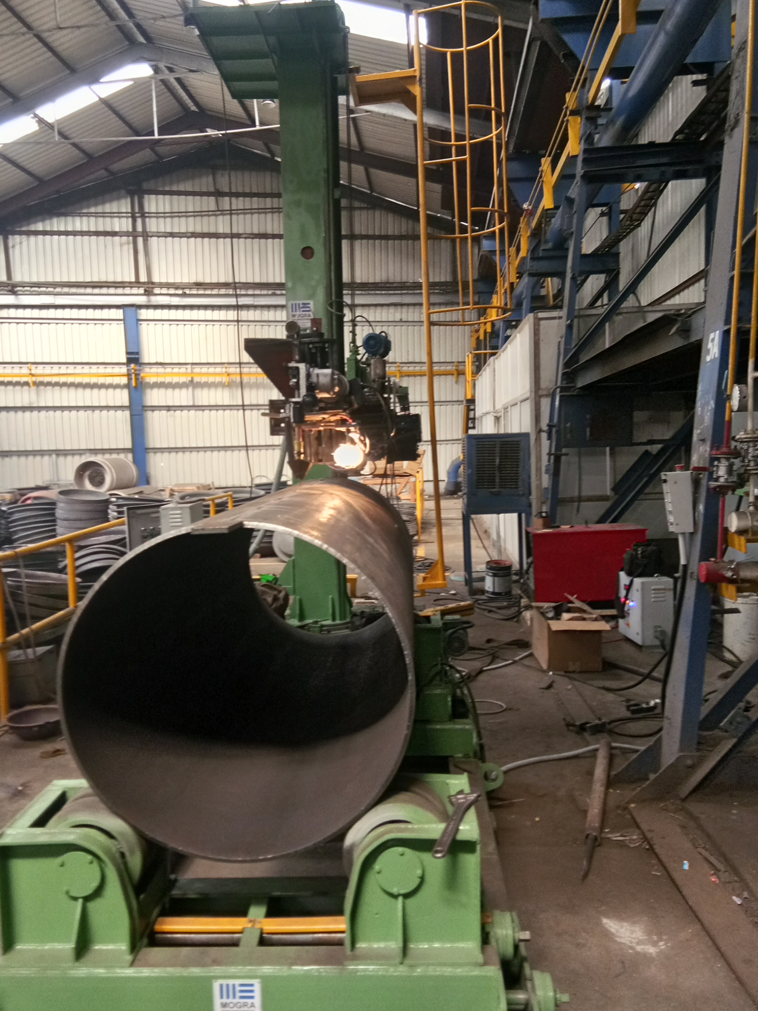Pedestal Welding Column And Boom