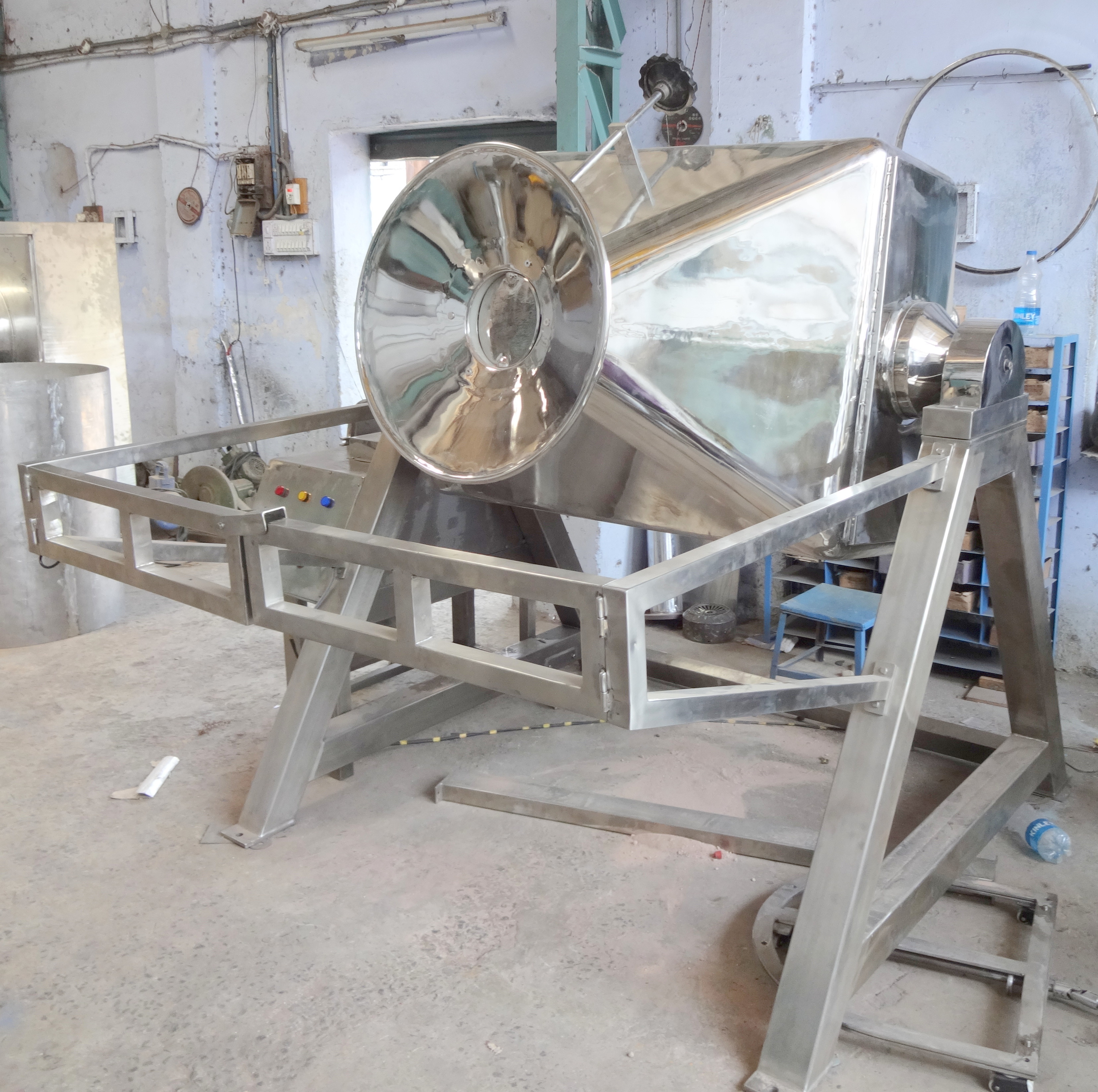 Drum Blender - Capacity: 200 Litres Kg/hr