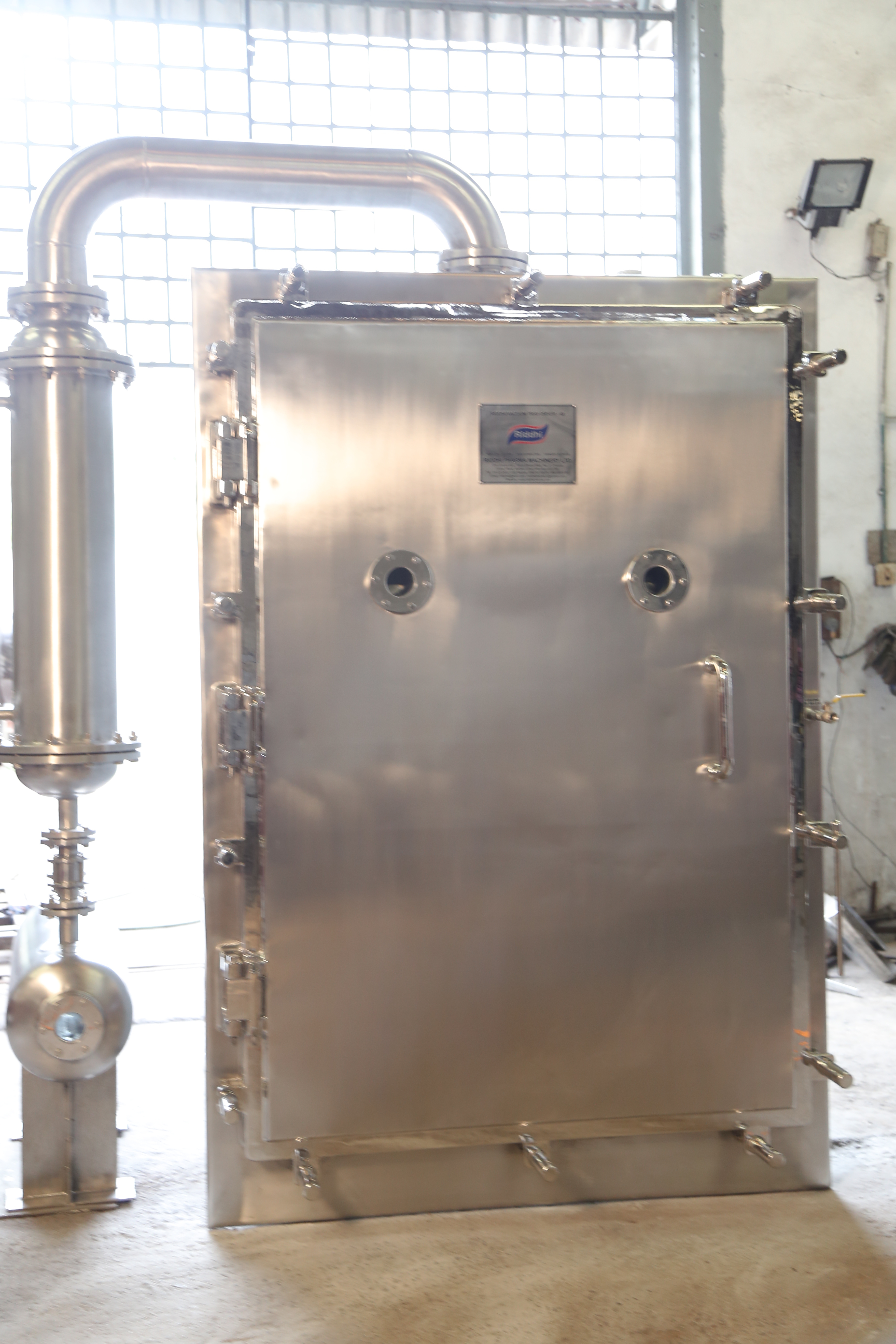 Vacuum Tray Dryer - Capacity: 3 Kg/hr