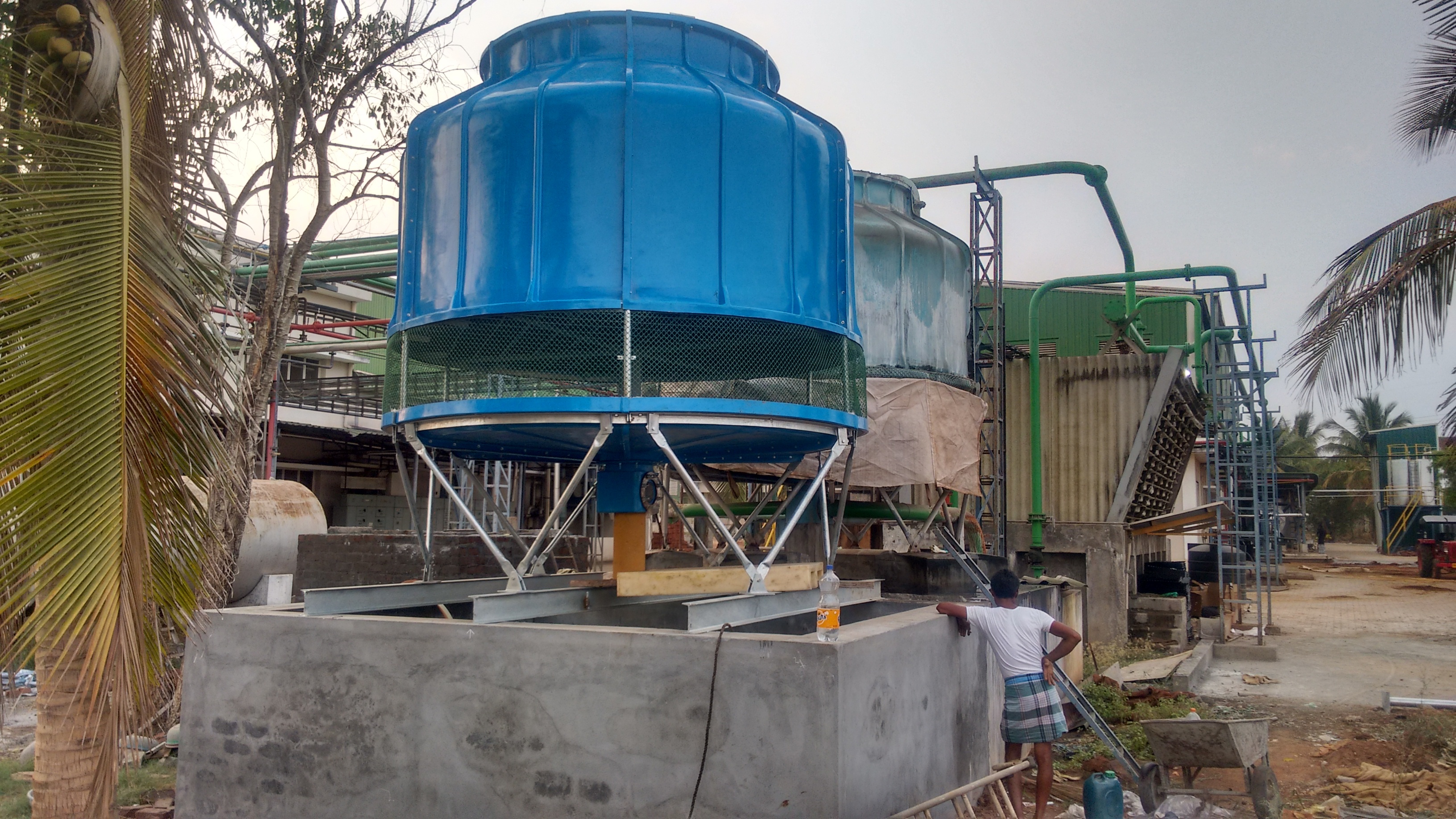 Bottle Shape Cooling Towers Application: Industrial