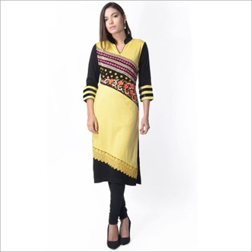 Washable Ladies 3/4 Sleeve Printed Woolen Kurti