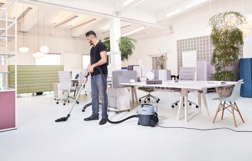 Nilfisk Vp 300 Eco Dry Vacuum Cleaner