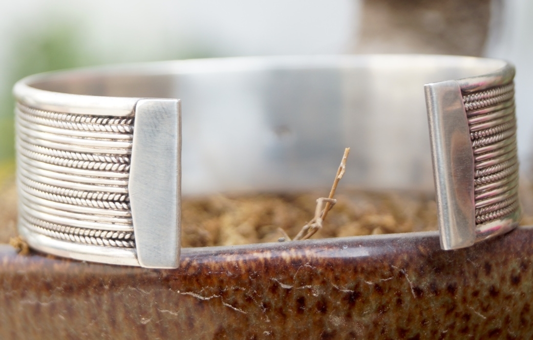 Om Bangle - 92.5% Sterling Silver, Adjustable Length, 41.60 Gms | Polished Design, Pearl Stone, Modern Style For Women And Children, Ideal For Weddings And Gifts