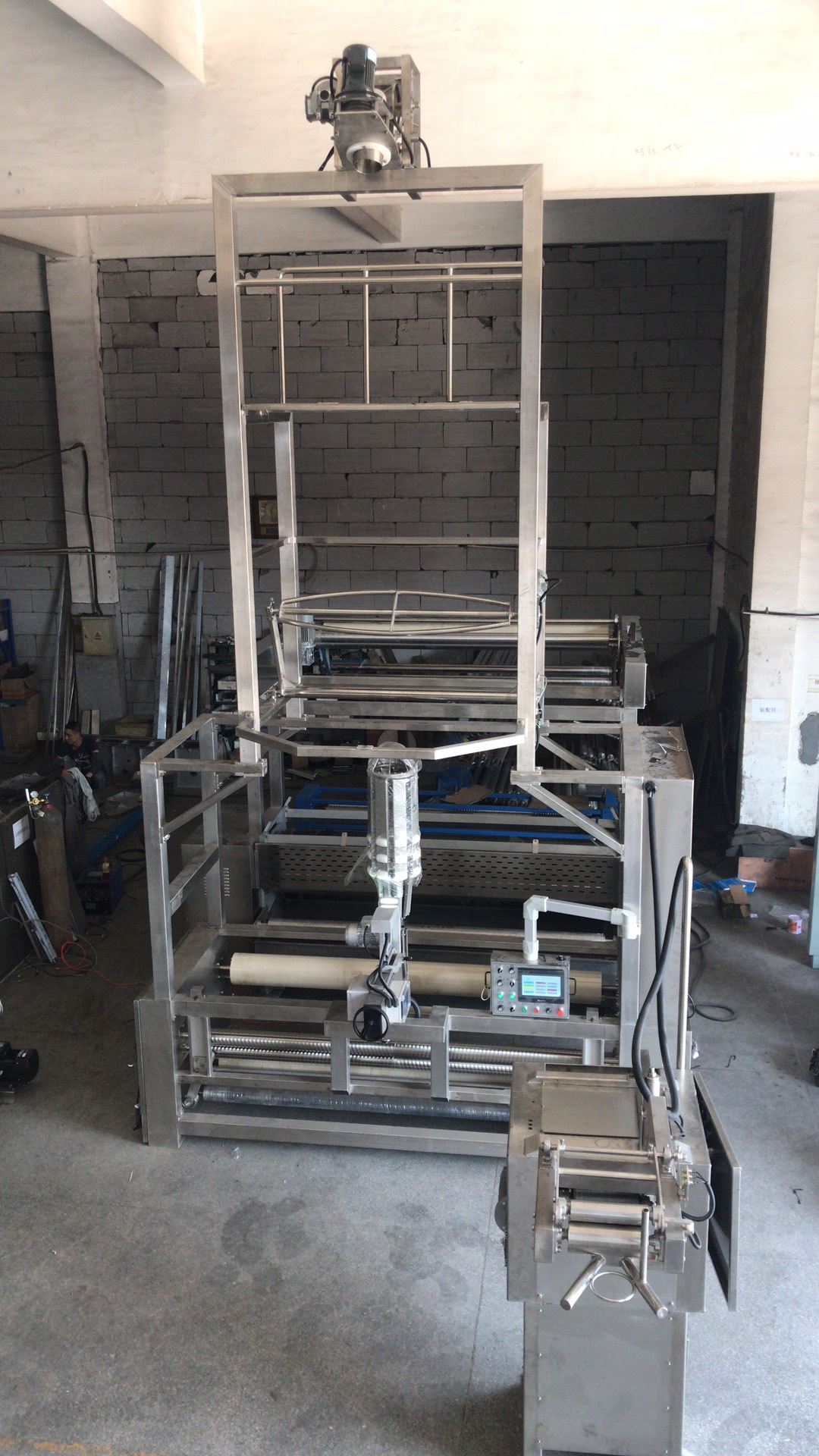 Fabric Slitting Machine - Stainless Steel Blades, 6800x8000x3000 Mm | 1 Year Warranty, Industrial Use, 100 Speed, Effective De-watering