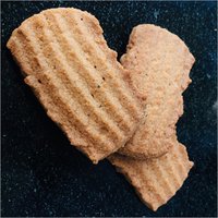 आटा पट्टी कुकीज़ वसा सामग्री (%): 26.87 ग्राम (जी)