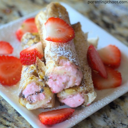 Strawberry Cream Roll Additional Ingredient: Maida