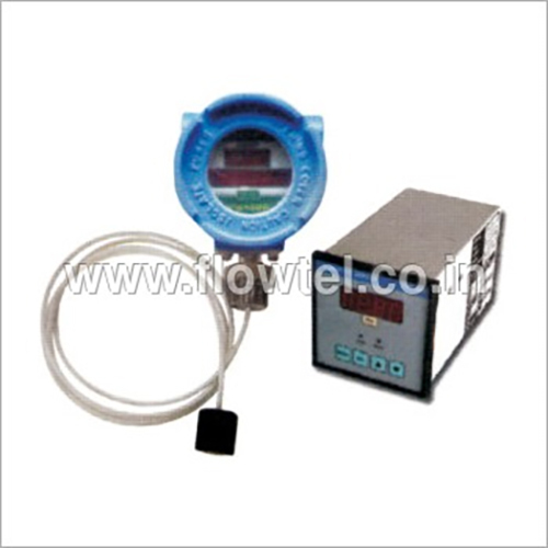 Capacitance Level Transmitters - SS 316 with PTFE Coating, Max Probe Length 3 Mtr, 24 V DC Supply Voltage | High Pressure & Temperature Applications, 1 Year Warranty, Flame-proof Design, Local LCD Display