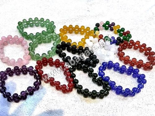 गोल मोतियों का ब्रेसलेट