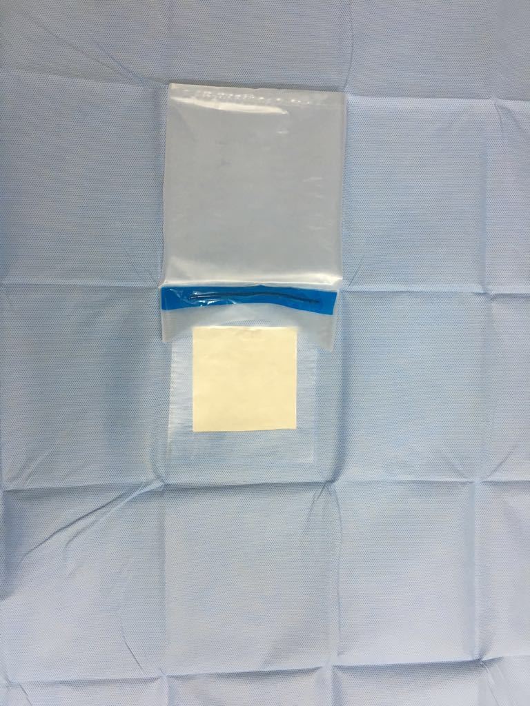 Eye Drape - Smms Non Woven, 60x60cm Square | 1 Litre Fluid Collection, Eo Gas Sterilized, Waterproof, Medical Grade, Disposable