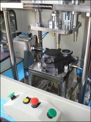 Automatic Air Leak Testing Machine