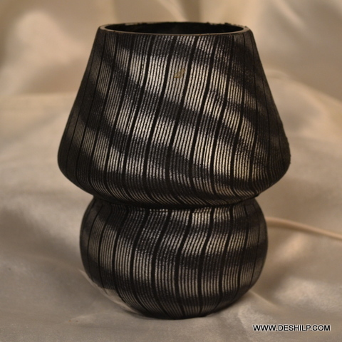 Black Antique Design Glass Table Lamp