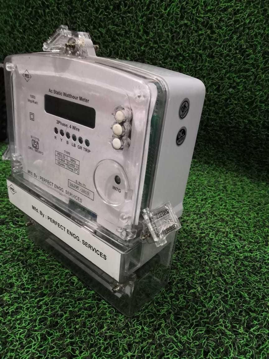 Transparent And White Three Phase Dual Source Prepaid Energy Meters