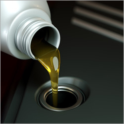 Semi Synthetic Engine Oil Application: Automobile Industrial