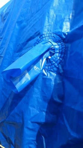 तिरपाल में टेक पॉलिन