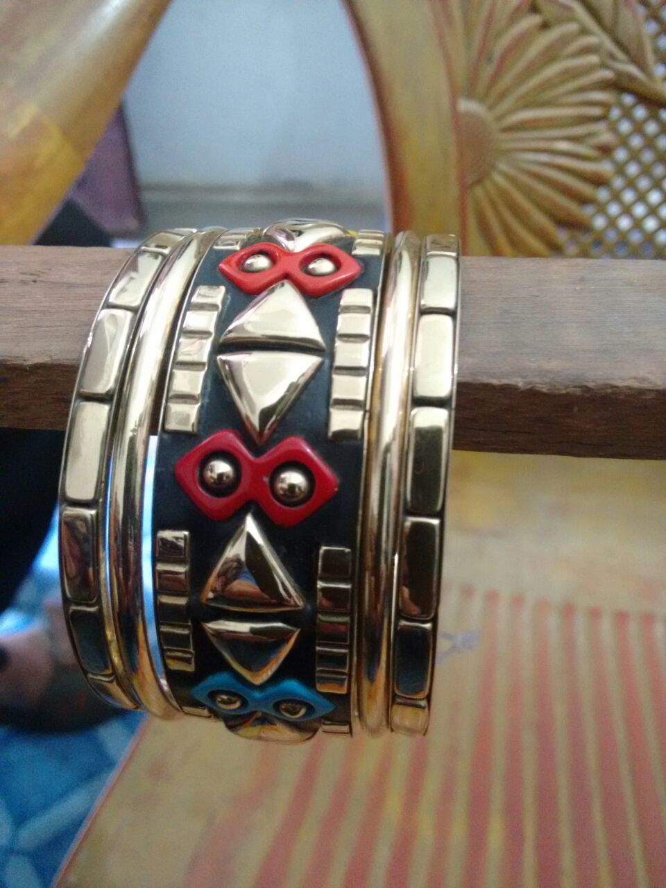 Party Antique Bangle
