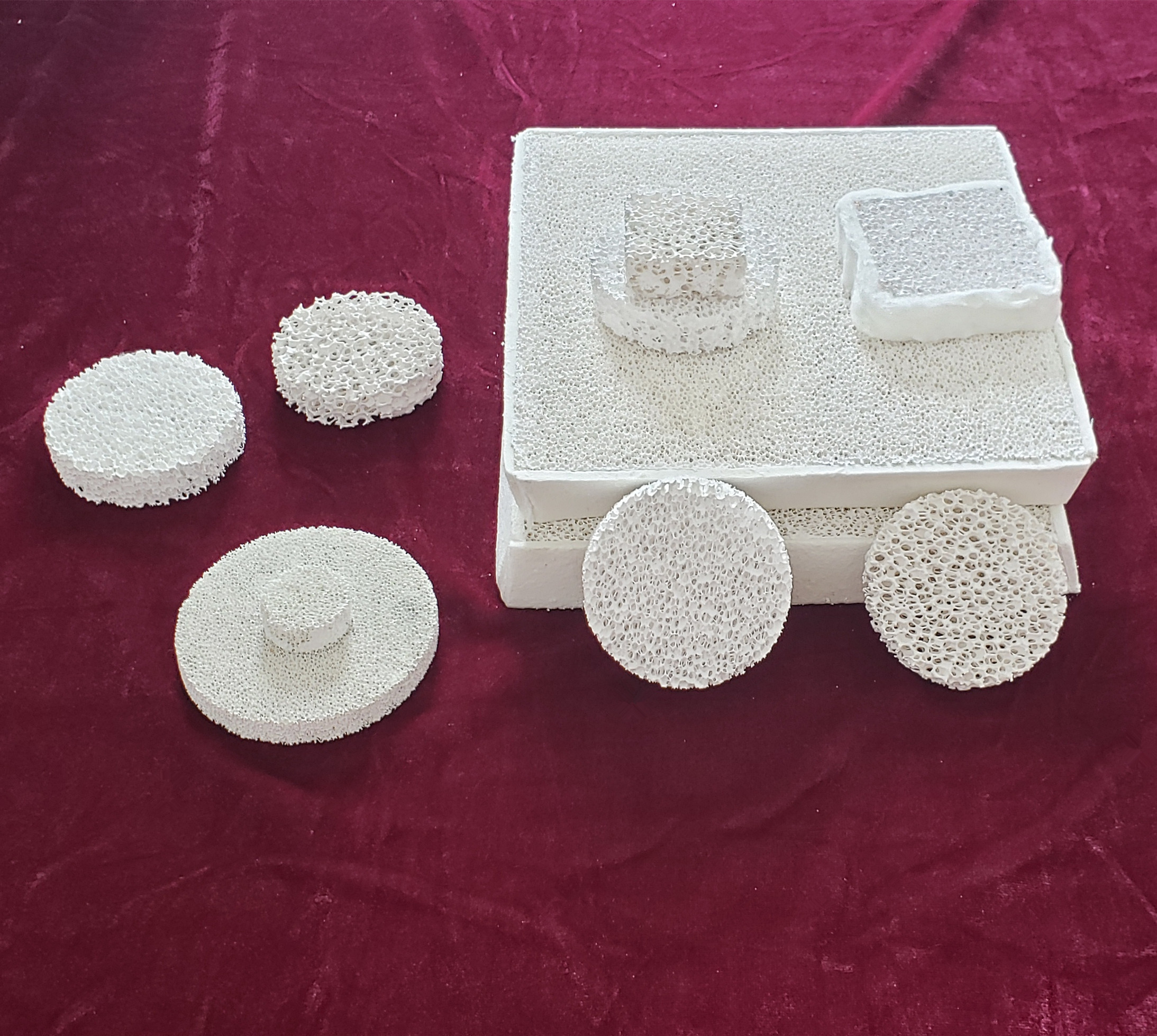 20in Alumina Ceramic Filter Plate For Foundry Casting Application: Air Purification