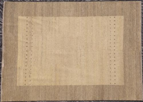 ऊन हाथ से टफ्टेड कालीन