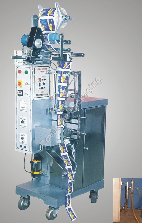 AUTOMATIC PACKING MACHINE FOR LIQUID