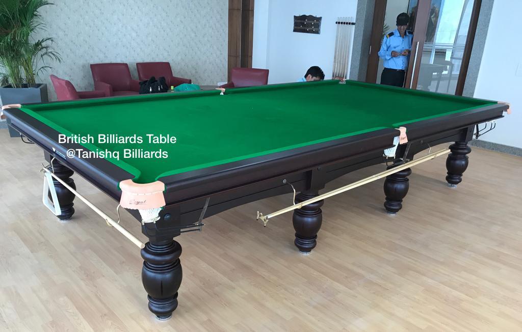 British Billiards Table - Cue Forearm: Ash Wood