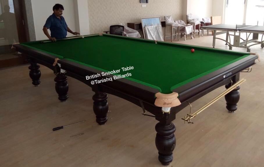 British Billiards Table - Cue Forearm: Ash Wood