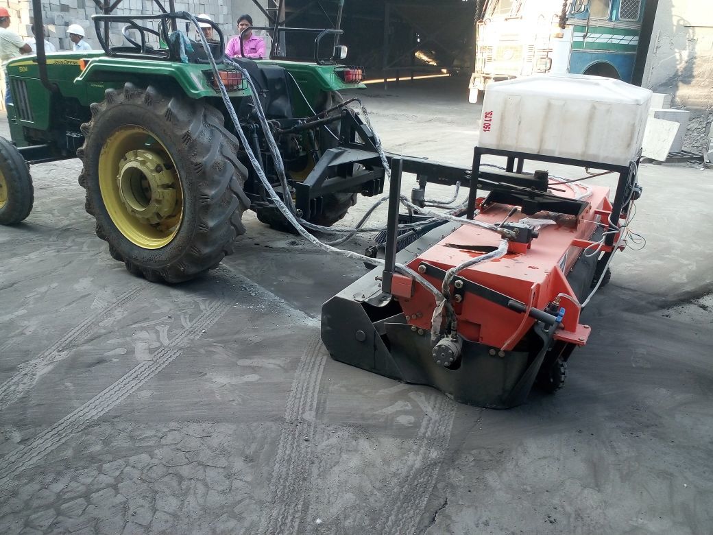 Metal Road Sweeping Machine