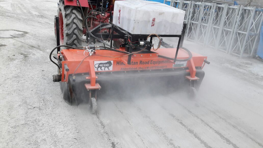 Metal Road Sweeping Machine