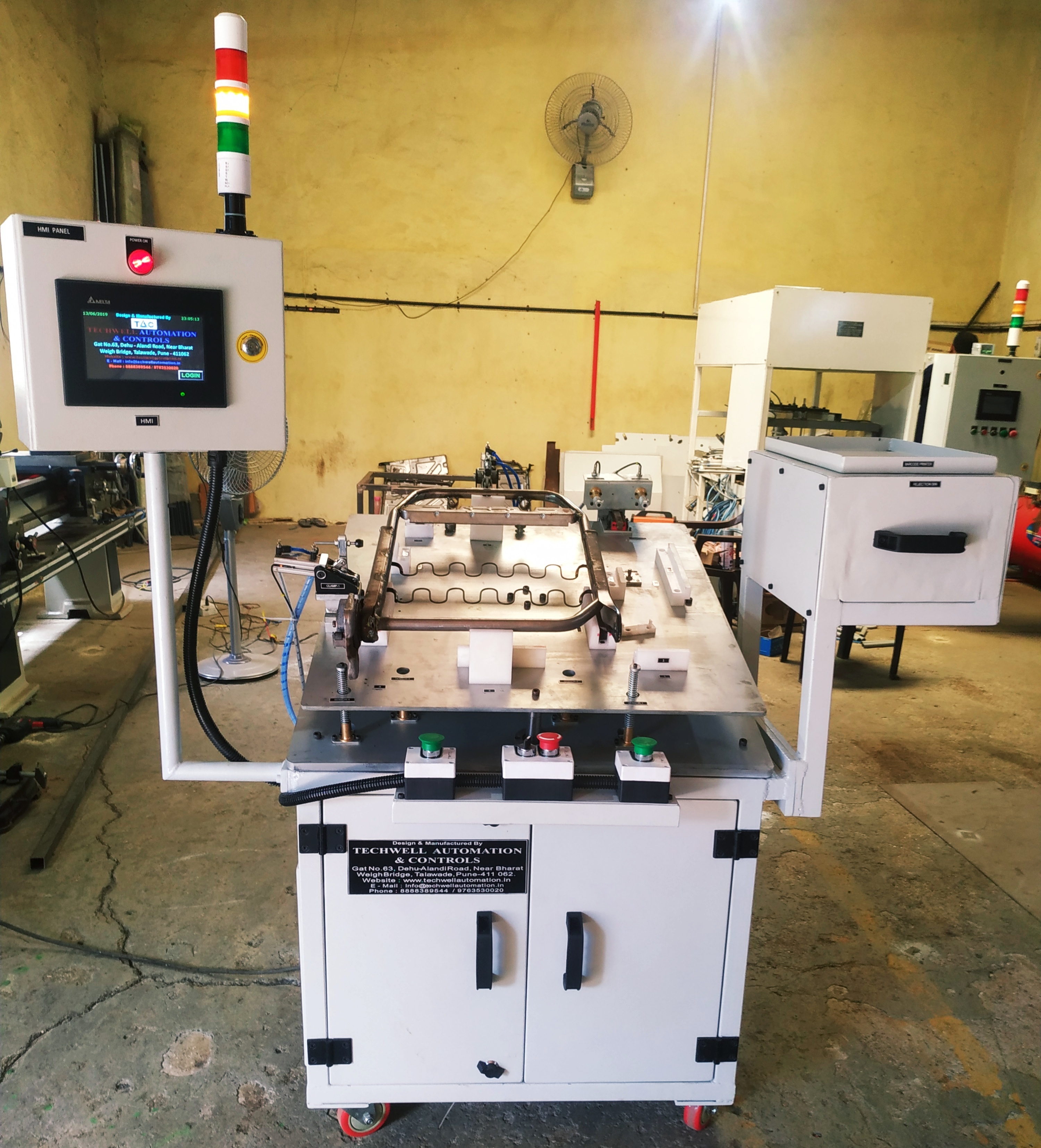 Automatic Part Detection Machine With Barcode Printing Operating Voltage: 230 Vac Volt (V)