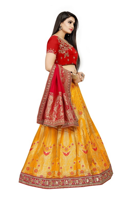 Available In 3 Colors Ladies Banarsi Lehenga Choli