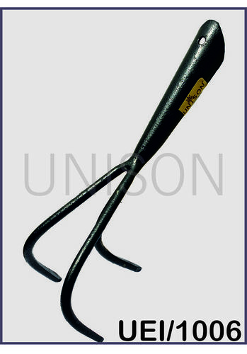 ब्लैक 3 प्रोंग हैंड कल्टीवेटर