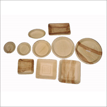 Areca-Leaf-Plate के उपयोग के लिए एक प्रकृतिक, बायोडिग्रेडेबल प्लेट जो खासतौर पर खाद्य वस्तुओं के लिए बनाई गई है। यह प्लेट पारंपरिक प्लास्टिक प्लेटों के लिए एक इको-फ्रेंडली विकल्प है।