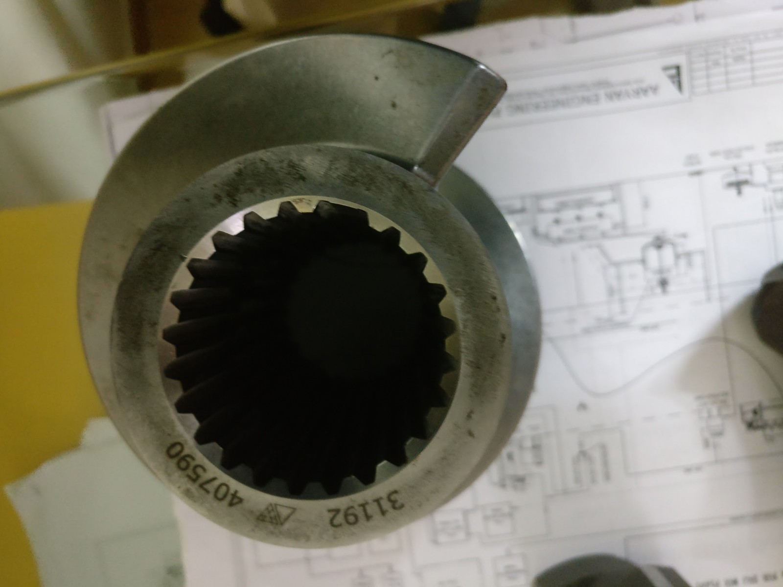 Carbon Steel Parallel Twin Screw
