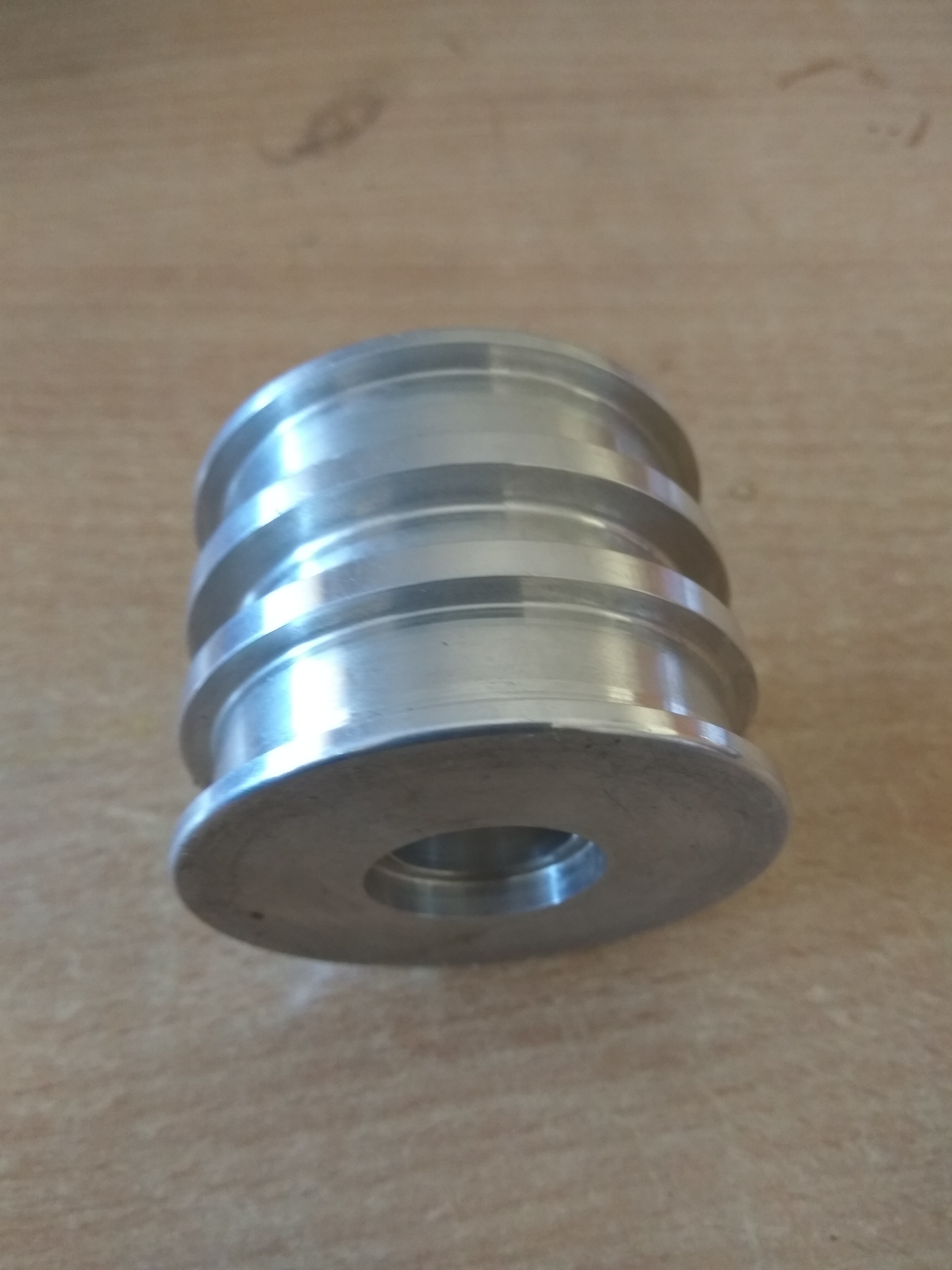 Hydraulic Cylinder Parts - High-grade Alloyed Metal Nipple | Precision Machined, Round Shape, 0.01mm Tolerance, Corrosion-resistant