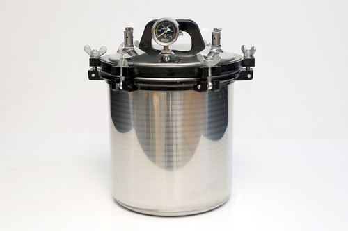 शीर्ष लोड आटोक्लेव