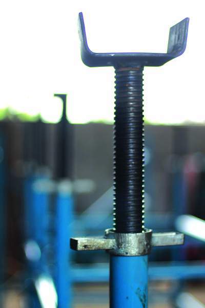 U Head Jack Application: Construction