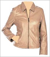 महिलाओं के रेडीमेड जैकेट