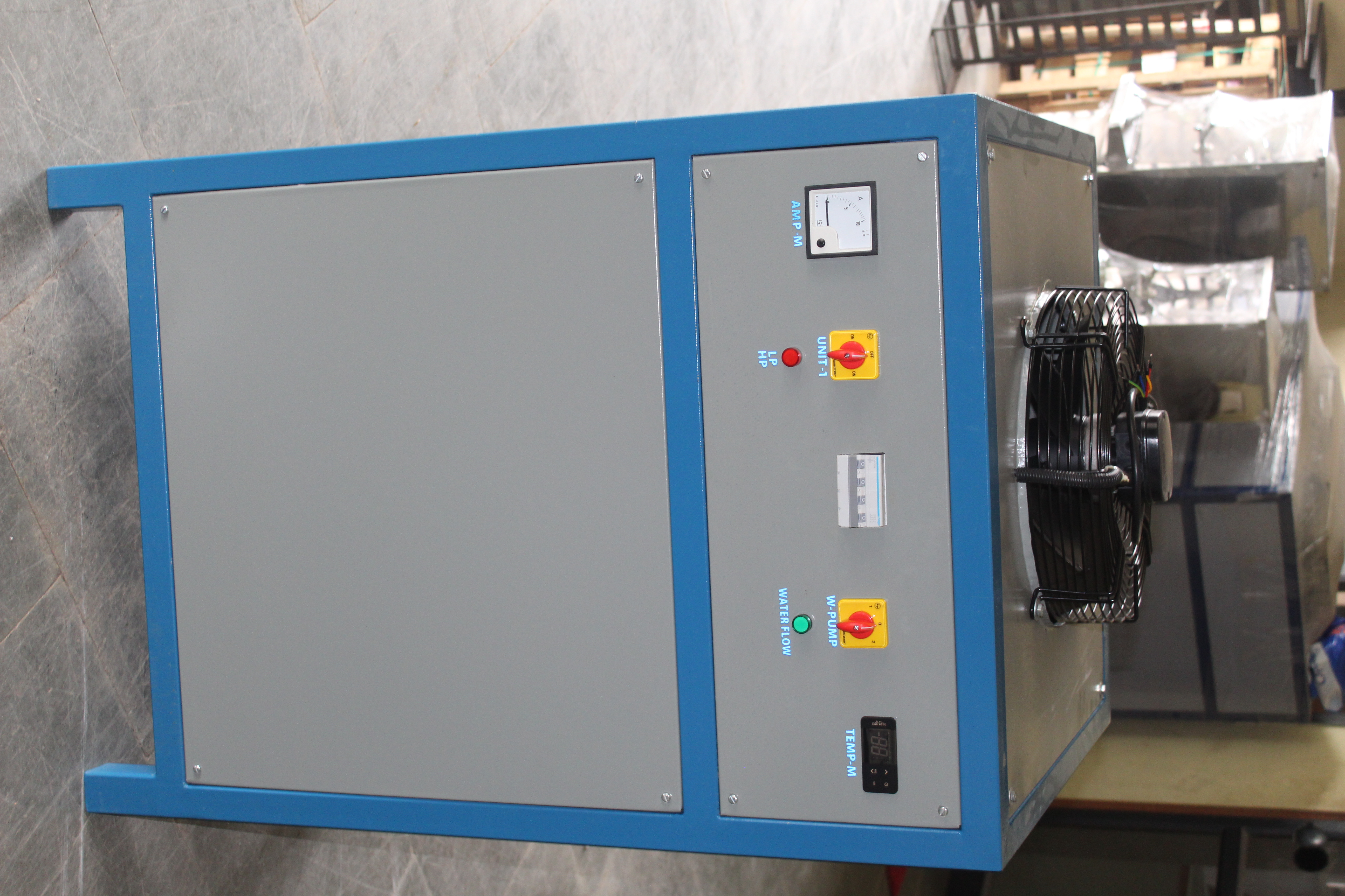 Mineral Water Chiller Capacity: 2 Tr. T/hr