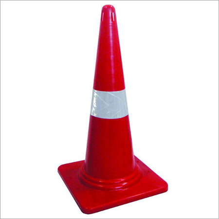 प्रतिबिंबित ट्रैफ़िक कोन