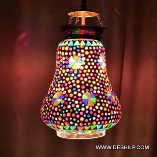 मल्टीकलर डेकोरेटेड ग्लास मोज़ेक वॉल हैंगिंग